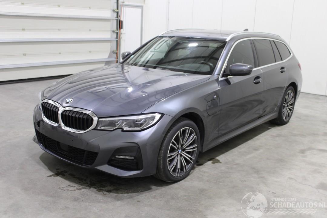 BMW 3-serie 330