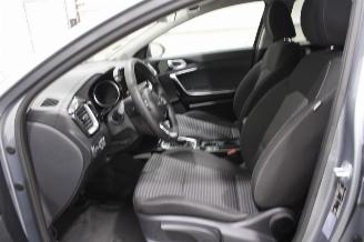 Kia Xceed  picture 11