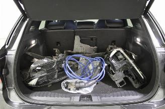 Ford Explorer  picture 22