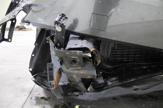 Ford Explorer  picture 9