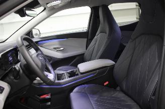 Ford Explorer  picture 11