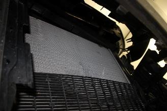 Ford Explorer  picture 17