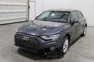 uszkodzony samochody osobowe Audi A3 Sportback 2024/2