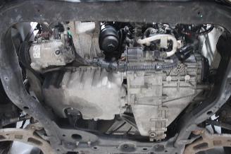 Volkswagen Transporter T6 picture 14