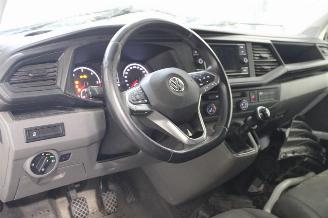 Volkswagen Transporter T6 picture 10