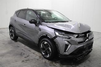 Renault Captur  picture 2