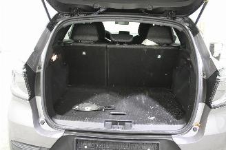 Renault Captur  picture 17