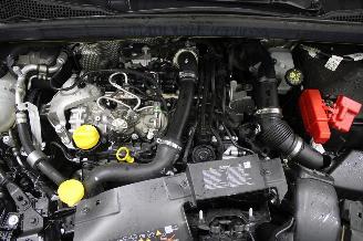 Renault Captur  picture 14