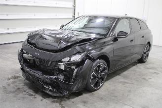škoda osobní automobily Peugeot e-308  2025/10