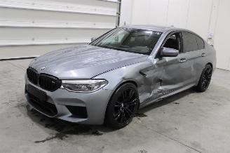 Vaurioauto  passenger cars BMW M5  2018/6