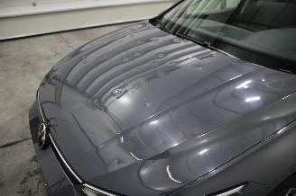 Volkswagen Golf  picture 21