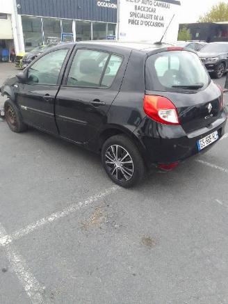 Renault Clio  picture 4