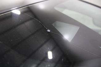 Peugeot 208  picture 24