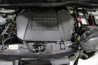 Peugeot e-2008  picture 15