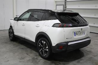 Peugeot e-2008  picture 4