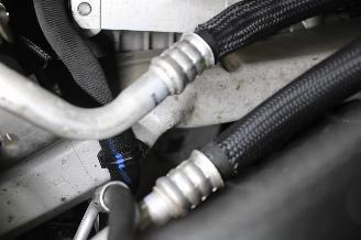 Peugeot e-2008  picture 17