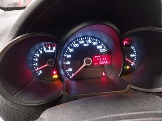 Kia Picanto  picture 13