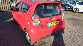 Chevrolet Spark 2011 1.0 16v B10D1 Rood Onderdelen picture 4