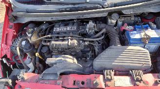 Chevrolet Spark 2011 1.0 16v B10D1 Rood Onderdelen picture 9