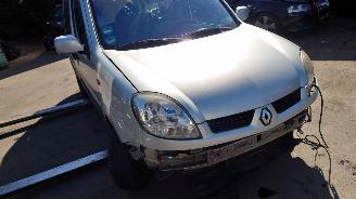 Renault Kangoo 2003 1.6 16v K4MA752 Grijs TEB64 onderdelen picture 8