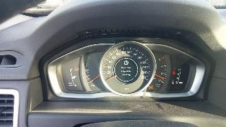 Volvo V-70  picture 7