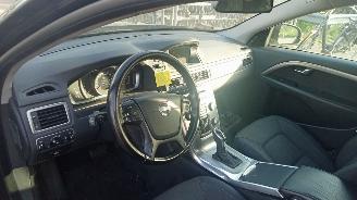 Volvo V-70  picture 11