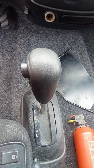 Hyundai H-200  picture 5