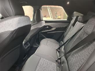 Peugeot 3008 NEW 3008 Hybride 2025 NL kenteken rijdend 16000km picture 17
