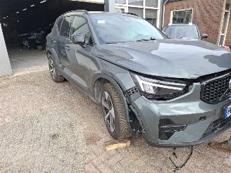 Volvo XC40 CX 40 2.0 2025 BENZINE MILD HYBRIDE B3 163  LEER PANO FULL picture 2