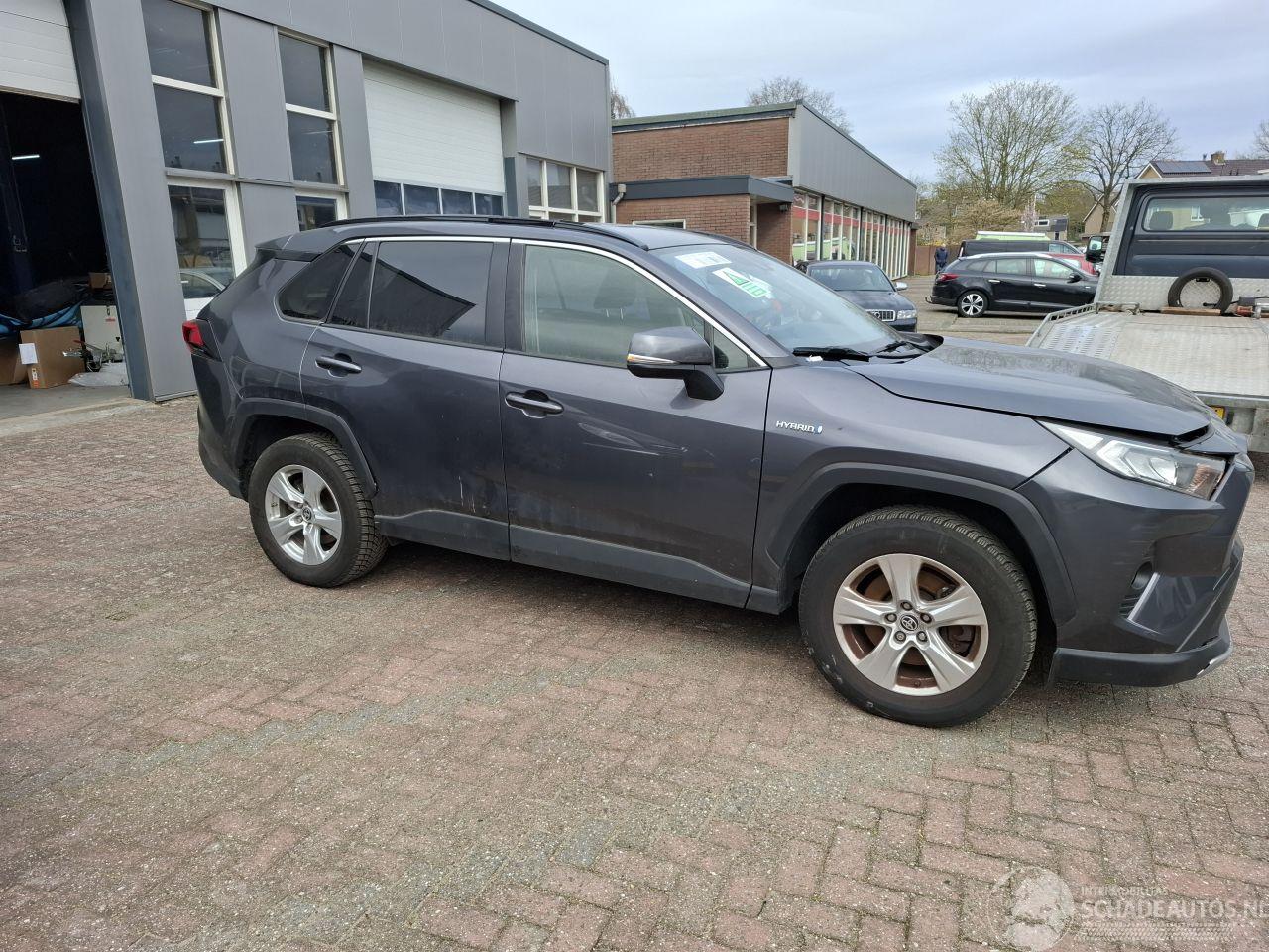Toyota Rav-4 RAV4 2.5 HYBRID  gereserveerd 65000KM AIRBAGS OK