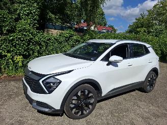 krockskadad bil auto Kia Sportage sportage 1.6 T plug in 4x4 2024 driveable rijdend mee tenemen 2024/1