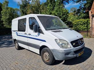 uszkodzony samochody osobowe Mercedes Sprinter 311 CDI Airco 2009/3