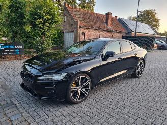 Schadeauto Volvo S-60 T5 Rdesign Pano Led Stoelverw 2019/6