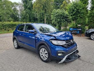 Schadeauto Volkswagen T-Cross 1.0 TSI 70KW Navi Camera 2020/6