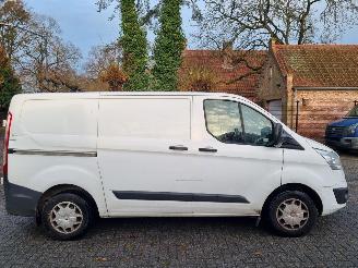 Ford Transit Custom 2.2 TDCi 100pk Ambiente picture 2