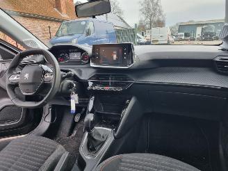 Peugeot 208 PureTech 75 Navi Airco picture 13