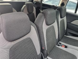 Citroën Grand C4 Picasso e-HDi 115 Aut. 7 Stoelen Pano picture 10