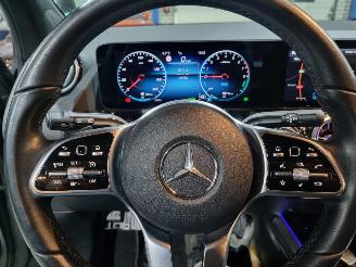 Mercedes GLA 250e Business Line Leder Navi Led picture 20