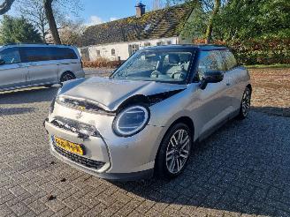 Mini Cooper E 40.7KW Navi Stoelver Led picture 7