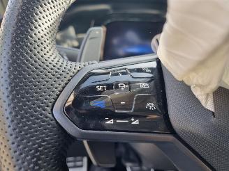 Volkswagen Golf R Performance Pano Head Up Akrapovic picture 23