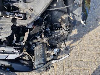 Volkswagen Golf R Performance Pano Head Up Akrapovic picture 11