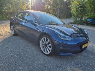 Damaged car Tesla Model 3 Dual Motor Long Range 2019/5