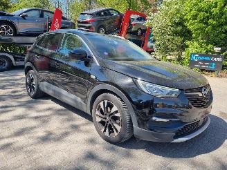 Damaged car Opel Grandland x 1.2 Turbo Automaat Navi Stoelverw Leder 2020/7