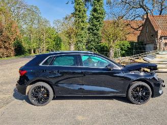 Audi A3 30 TFSI Aut. Adv edition picture 2