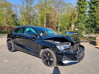 damaged passenger cars Audi A3 30 TFSI Aut. Adv edition 2025/10