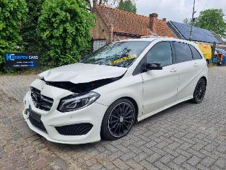 Damaged car Mercedes B-klasse 180 Aut. AMG Line 2016/5