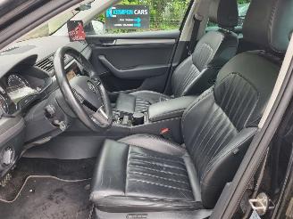 Skoda Superb 1.6 TDI DSG Aut. Leder Navi Stoeverver. picture 14