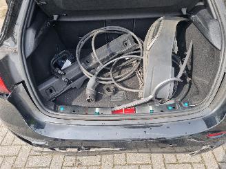 Mercedes A-klasse A250e Aut. Led Navi Stoelverw picture 10