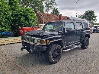 damaged passenger cars Hummer H3 H3 3.5 Aut 4x4 VAN Grijs kenteken 2008/6