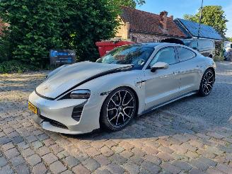 škoda osobní automobily Porsche Taycan Performance Pano Led Stoeverw. 2023/4